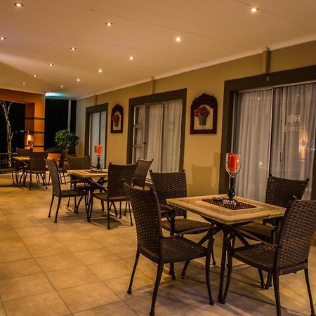 @Home Guest House Rustenburg Extérieur photo