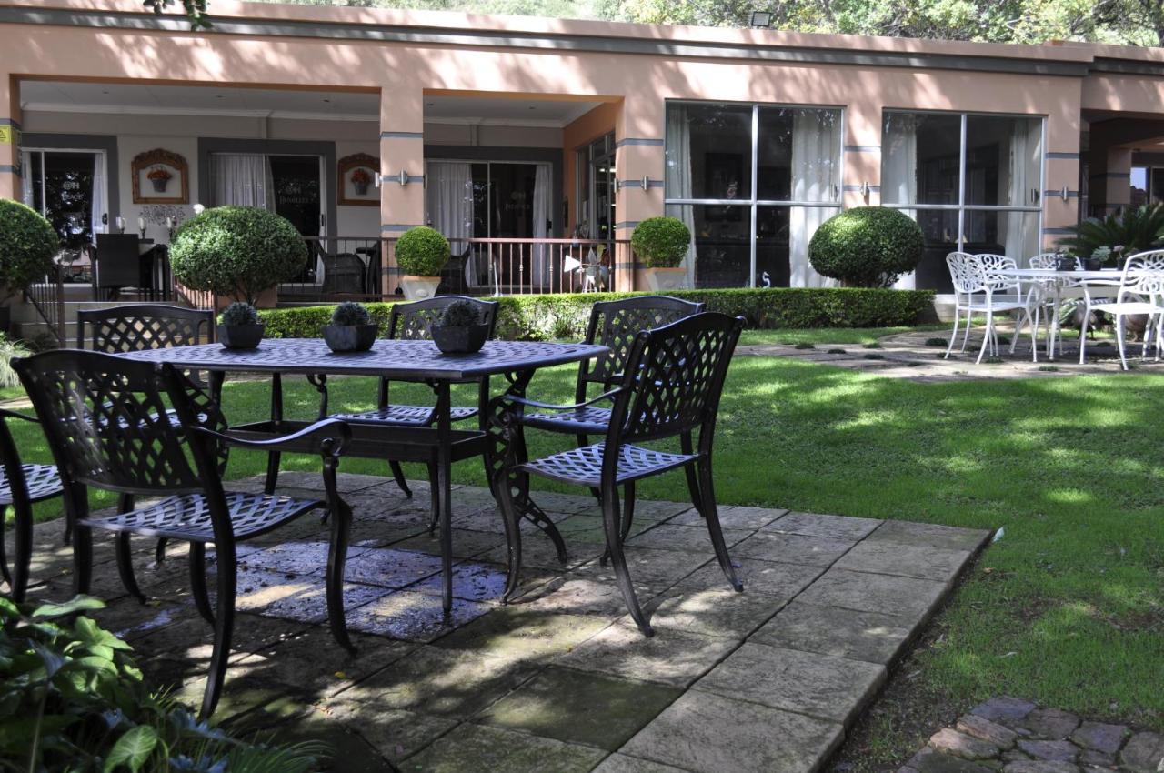@Home Guest House Rustenburg Extérieur photo