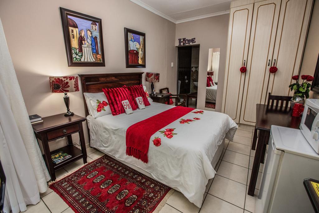@Home Guest House Rustenburg Chambre photo